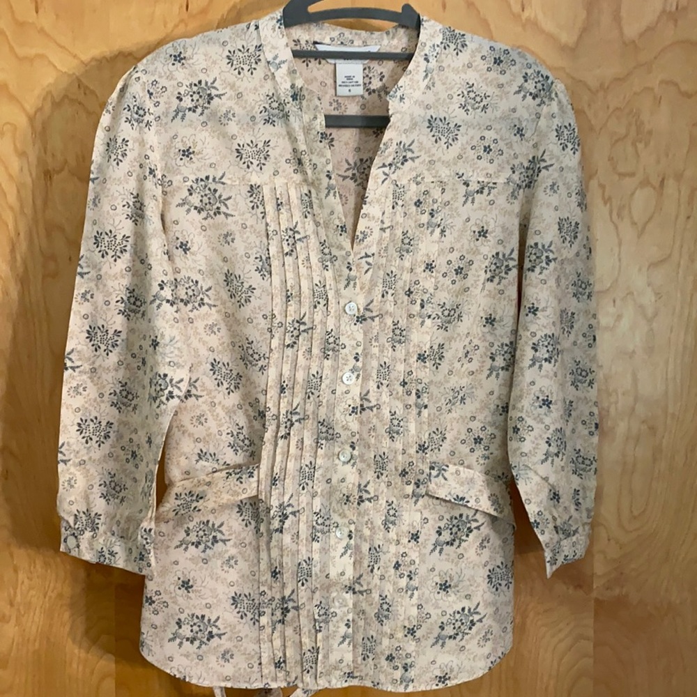 Banana Republic Blouse Size Small